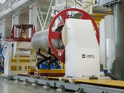 上Ｈ松褪遣┕偻笮凸苈坊等